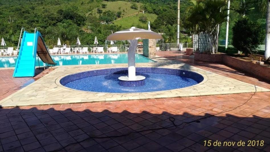 Flat Cavalinho Branco Com Piscina Aquecida 11M - 5 Min Da Praca Aparthotel Águas de Lindóia Exteriör bild